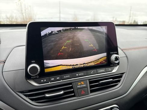 Used 2022 Nissan Altima 2.5 SR image 22