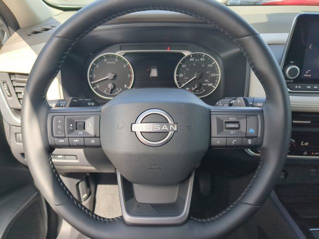 Used 2025 Nissan Rogue SV w/ SV Premium Package AWD/4WD image 33