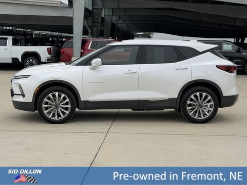 Certified 2025 Chevrolet Blazer Premier w/ Driver Confidence II Package AWD/4WD image 8