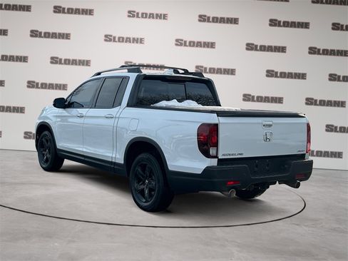Used 2022 Honda Ridgeline Black Edition image 3
