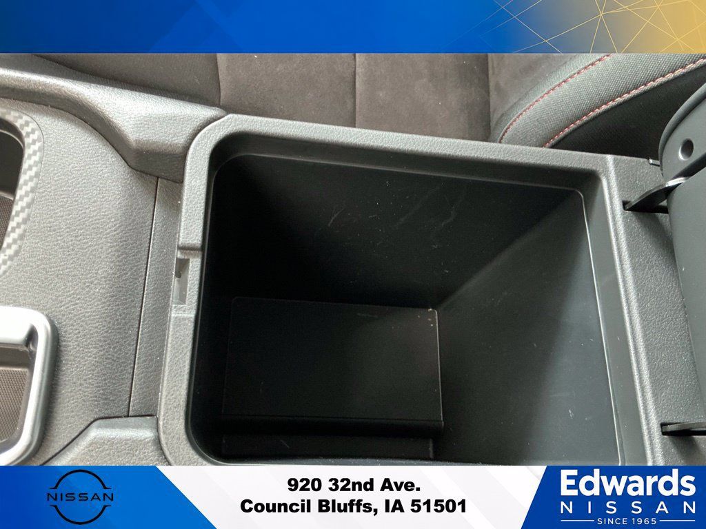 Used 2025 Nissan Sentra SR FWD image 25