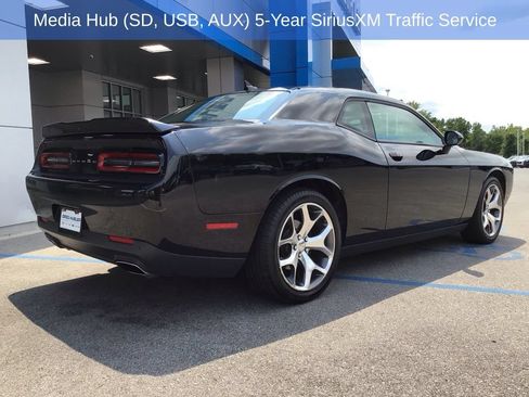 Used 2015 Dodge Challenger SXT Plus w/ Driver Convenience Group RWD image 7