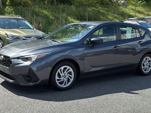 Certified 2024 Subaru Impreza 2.0i AWD/4WD image 3