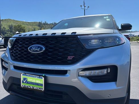 Used 2022 Ford Explorer ST w/ Equipment Group 401A AWD/4WD image 36