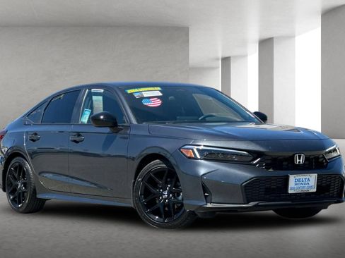 Certified 2026 Honda Civic Sport image 2