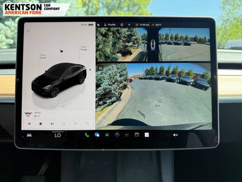 Used 2023 Tesla Model Y Long Range AWD/4WD image 22