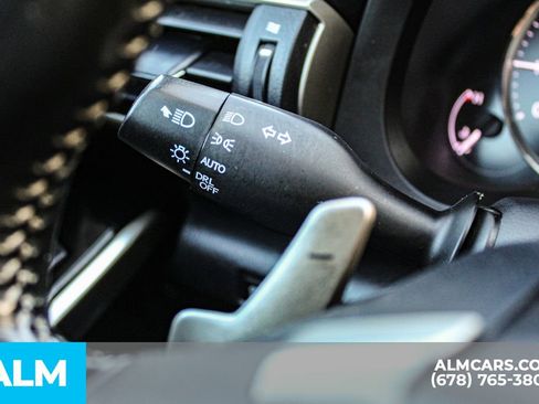 Used 2017 Lexus IS 200t 200t w/ Premium Package image 27