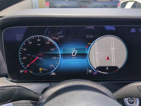 Used 2022 Mercedes-Benz E 350 Sedan image 35