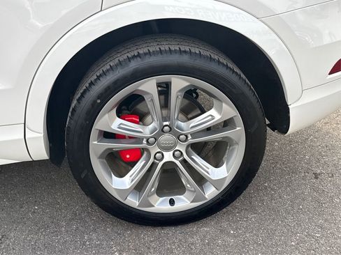 Used 2018 Audi Q3 2.0T Premium Plus w/ Premium Plus Package image 30