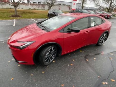 New 2026 Toyota Prius Plug-In Hybrid image 4