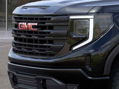 Used 2026 GMC Sierra 1500 Elevation AWD/4WD image 13
