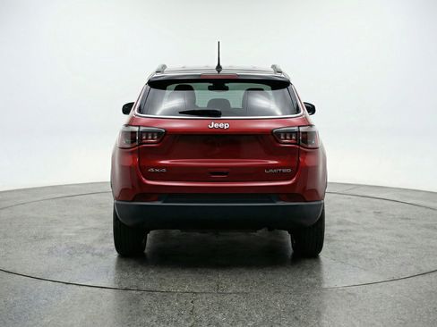 Used 2025 Jeep Compass Limited AWD/4WD image 7