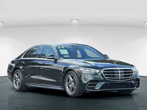 Used 2023 Mercedes-Benz S 580 4MATIC Sedan image 9