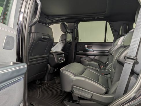 Certified 2025 Ford Expedition Platinum w/ Stealth Performance Package AWD/4WD image 12