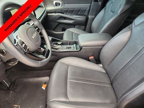 New 2025 Kia Sorento SX FWD image 9