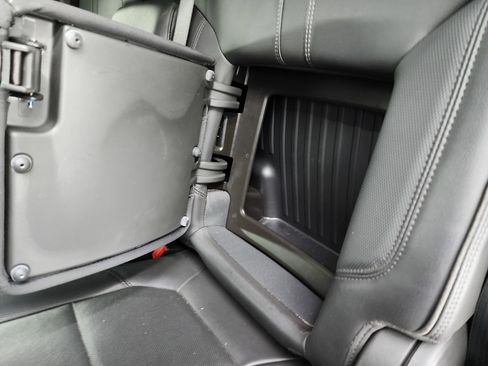 Used 2021 Chevrolet Silverado 2500 High Country w/ Z71 Off-Road Package image 37