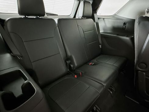 Used 2018 Chevrolet Traverse RS FWD image 29
