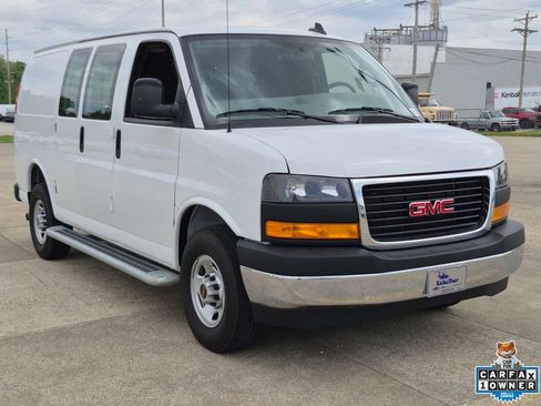 Used 2024 GMC Savana 2500 w/ Driver Convenience Package RWD image 1