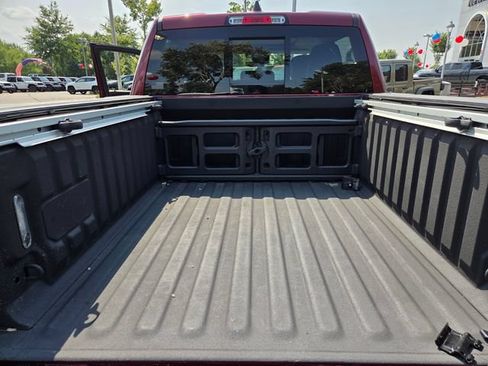 Used 2025 RAM 1500 Limited w/ Trailer Tow Group AWD/4WD image 27