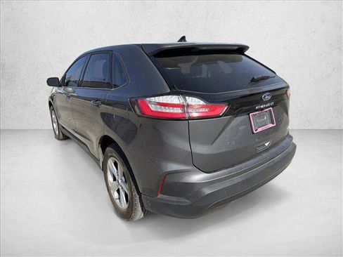 Used 2024 Ford Edge SE AWD/4WD image 3