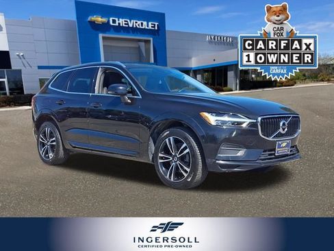 Used 2020 Volvo XC60 T5 Momentum w/ Protection Package AWD/4WD image 1