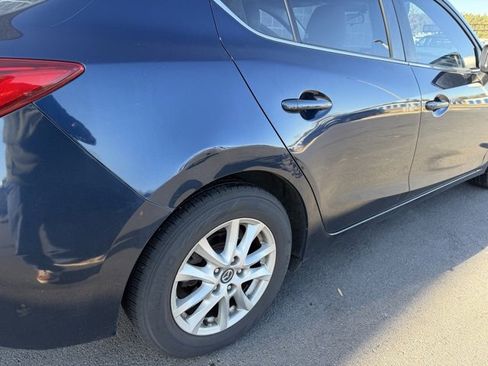 Used 2014 MAZDA MAZDA3 i Touring w/ Technology Package image 4