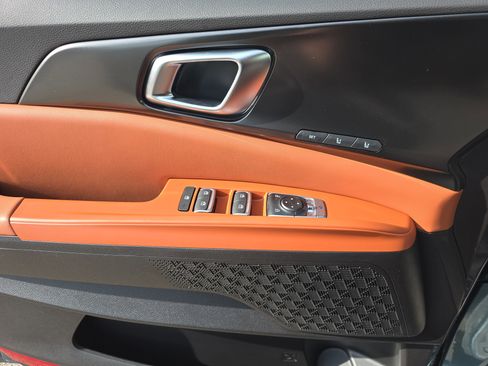 New 2026 Kia Carnival SX image 29