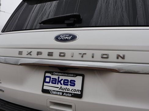 Used 2024 Ford Expedition Max Limited image 20