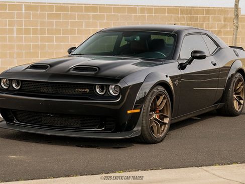 Used 2021 Dodge Challenger SRT Hellcat image 14