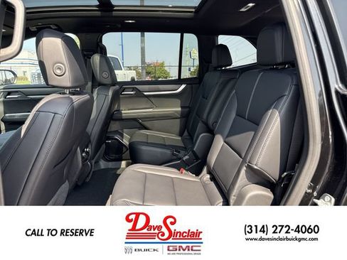 New 2026 GMC Acadia Elevation w/ Black Edition FWD image 23