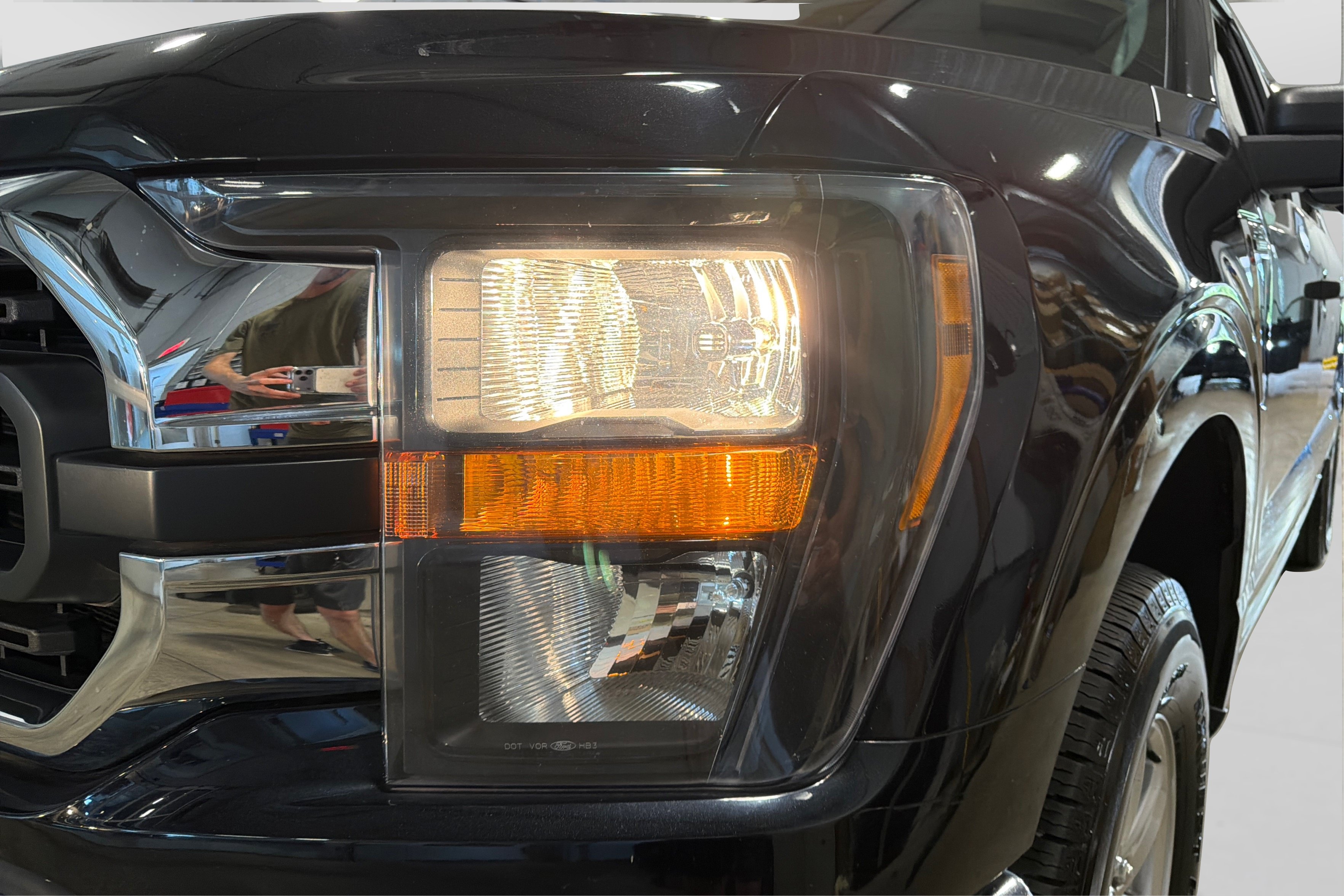 Used 2023 Ford F150 XLT w/ Trailer Tow Package AWD/4WD image 13