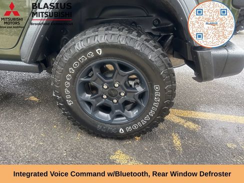 Used 2023 Jeep Wrangler Unlimited w/ Cold Weather Group AWD/4WD image 19