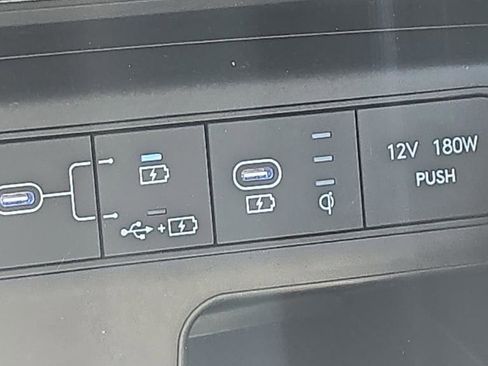 Certified 2025 Hyundai Tucson SEL FWD image 28
