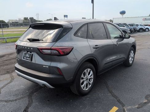 Used 2025 Ford Escape Active w/ Cold Weather Package AWD/4WD image 8