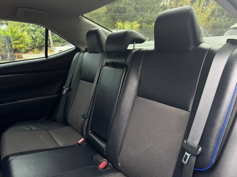 Used 2017 Toyota Corolla SE w/ Carpet Mat Package (TMS) FWD image 16