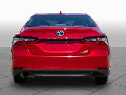Used 2023 Toyota Camry LE FWD image 5