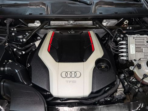 Used 2018 Audi SQ5 Premium Plus w/ Navigation Package AWD/4WD image 59