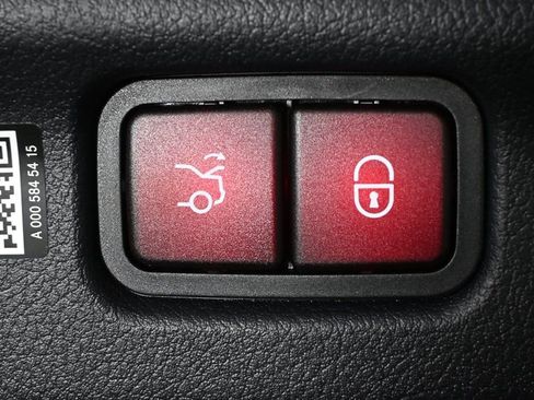 New 2026 Mercedes-Benz C 300 Sedan image 29