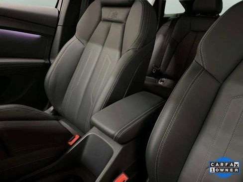 Used 2024 Audi Q4 e-tron Premium Plus w/ Premium Plus image 65