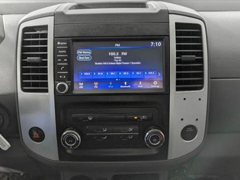 Used 2019 Nissan Frontier S image 24
