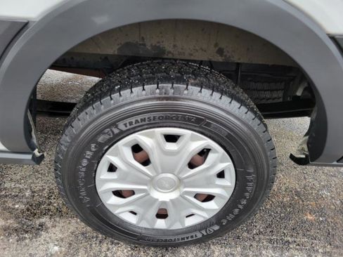 Used 2016 Ford Transit 350 XLT image 26