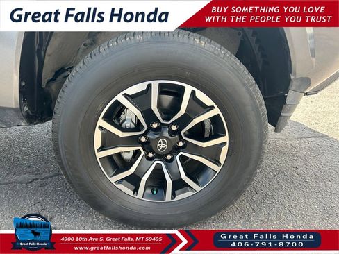 Used 2023 Toyota Tacoma TRD Sport w/ Black Out Package (TMS) AWD/4WD image 30