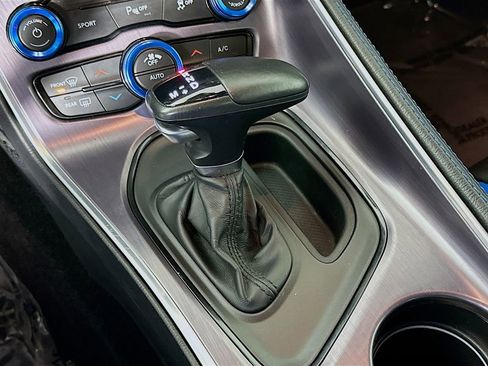 Used 2018 Dodge Challenger R/T w/ Performance Handling Group image 22