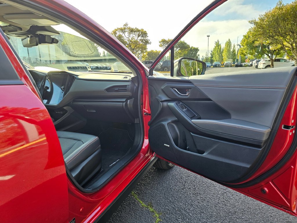Certified 2024 Subaru Crosstrek 2.5i Limited w/ Crosstrek Mirror Package AWD/4WD image 10