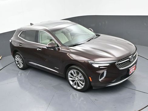 Used 2023 Buick Envision Avenir image 39