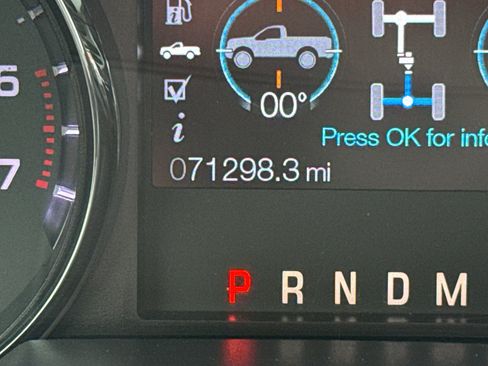Used 2015 Ford F250 Lariat w/ Chrome Package AWD/4WD image 33