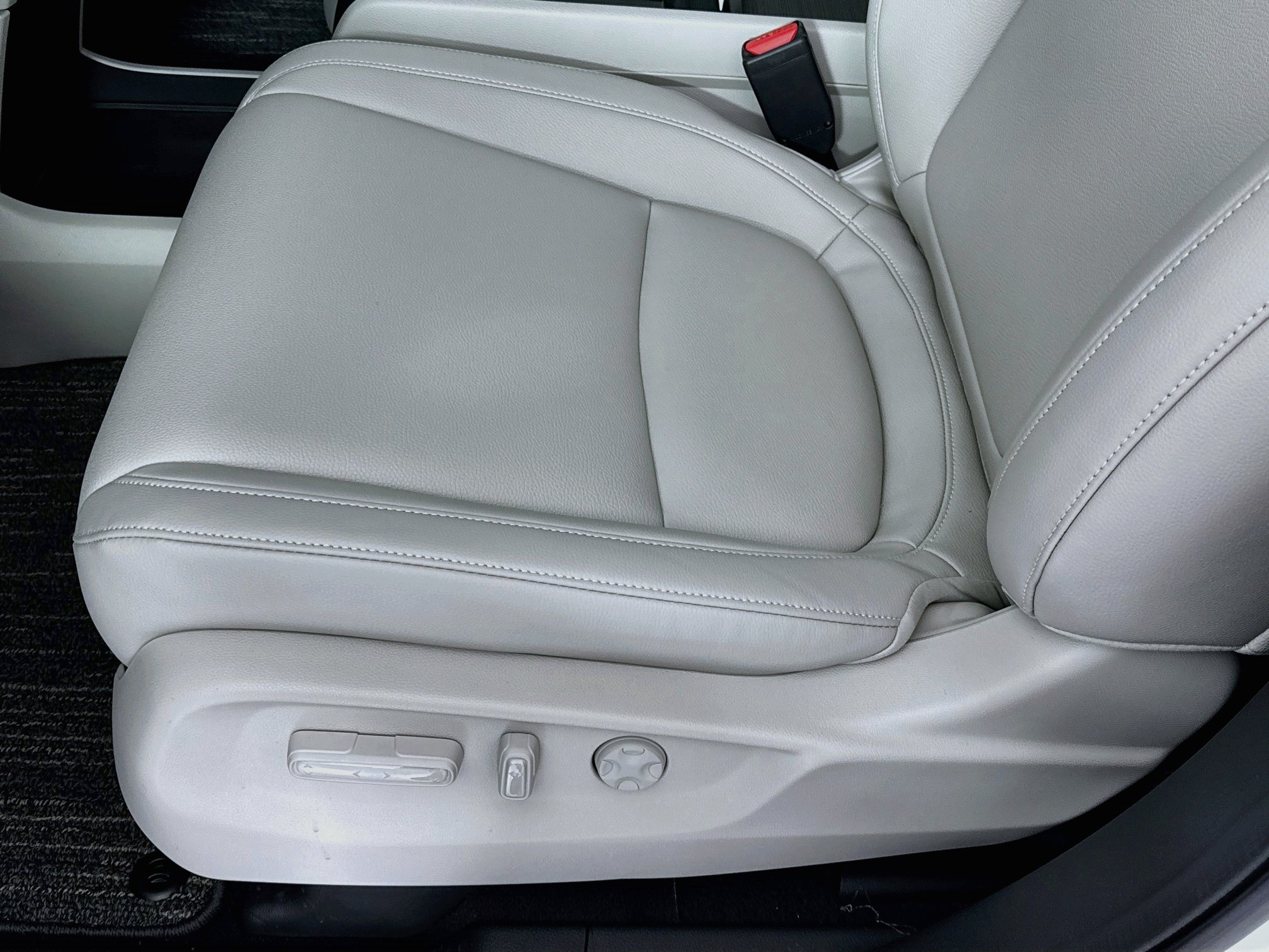 New 2027 Honda Odyssey EX-L image 18