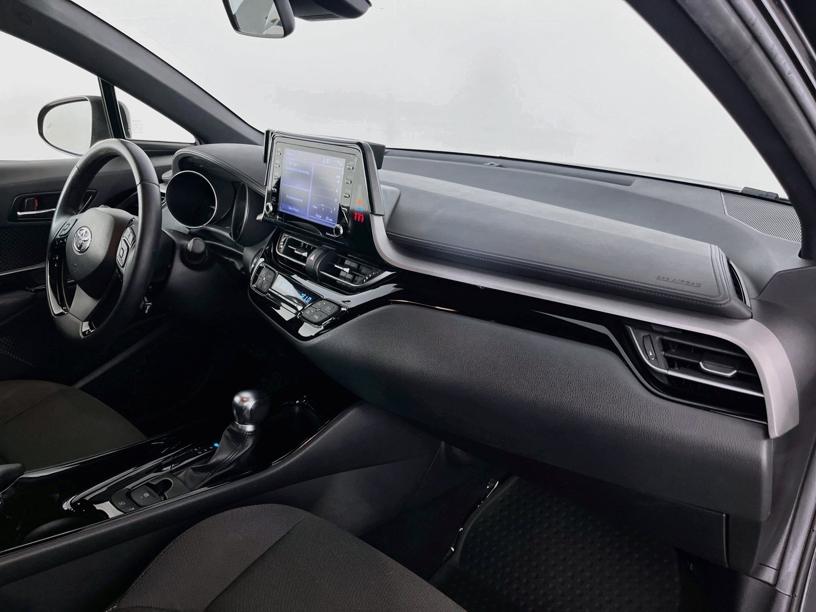 Used 2022 Toyota C-HR Nightshade FWD image 32