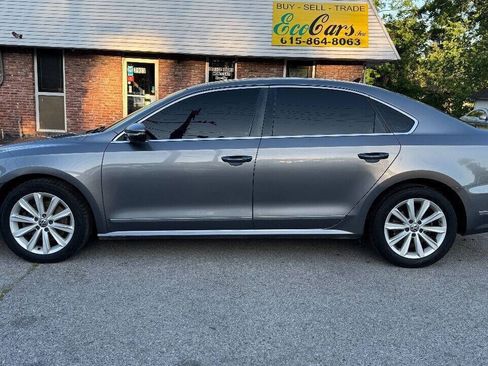 Used 2012 Volkswagen Passat 2.5 SEL Premium FWD image 5