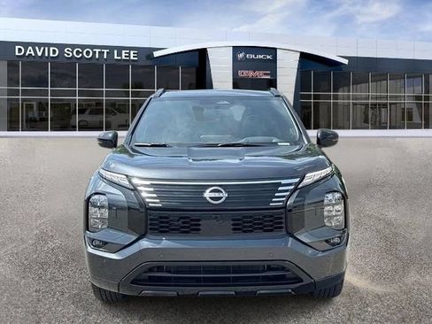 Used 2026 Nissan Rogue Platinum AWD/4WD image 2